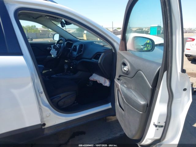 2021 JEEP CHEROKEE 1C4PJMCB2MD172223 Photo 4