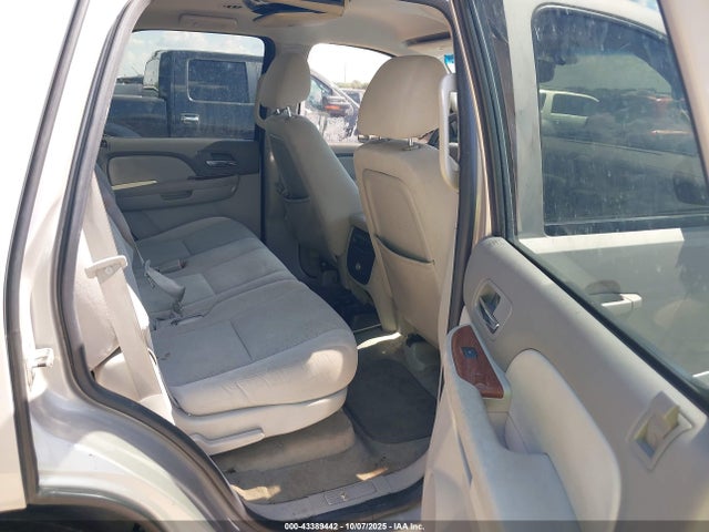 43389442 :رقم المزاد ، 1GKFC13008J103304 vin ، 2008 Gmc Yukon Sle مزاد بيع
