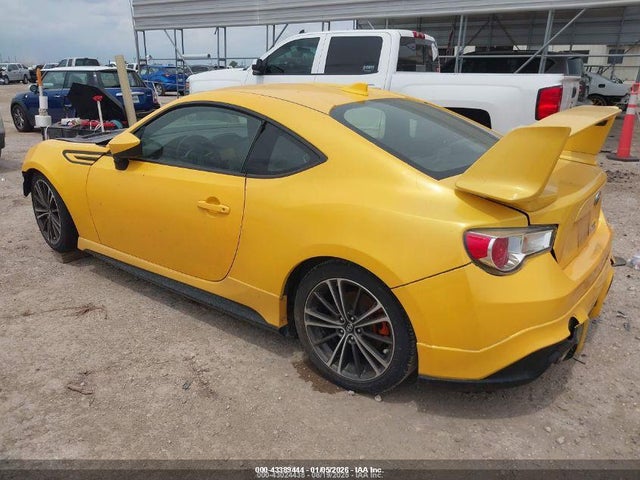 Toyota Scion 2015 JF1ZNAA13F8707017 Image 3