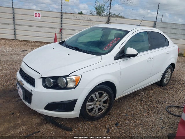 43389522 :رقم المزاد ، 1G1JC5SHXG4169126 vin ، 2016 Chevrolet Sonic Lt Auto مزاد بيع