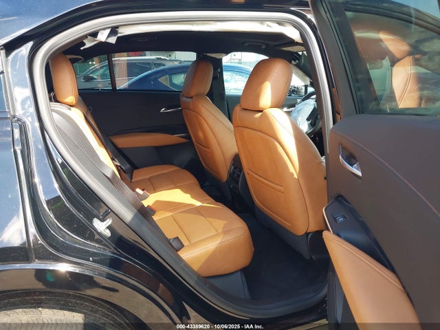 2024 CADILLAC XT4 1GYFZFR40RF228626 Photo 7