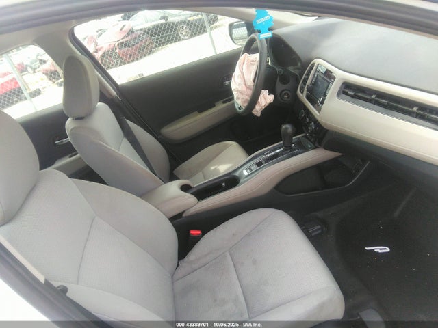 43389701 :رقم المزاد ، 3CZRU5H36NM725172 vin ، 2022 Honda Hr-v 2wd Lx مزاد بيع