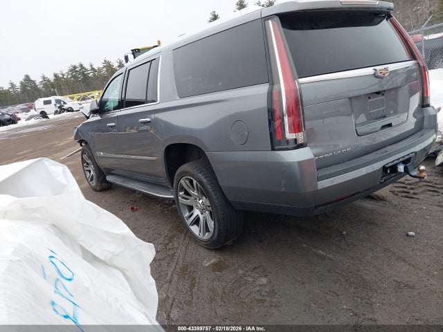 2019 CADILLAC ESCALADE ESV 1GYS4HKJ4KR247144 Photo 2