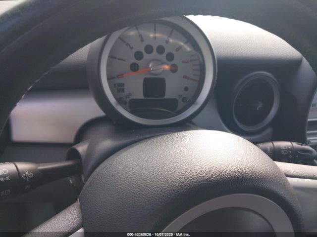 2007 MINI COOPER WMWMF33567TU60259 Photo 6