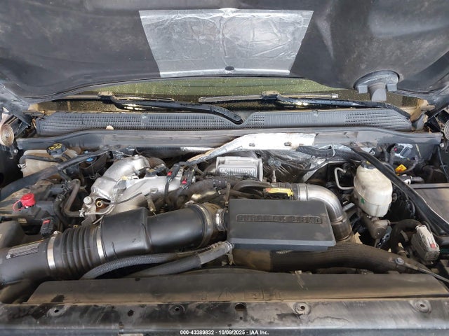 1GT12UEY1HF174687 GMC Sierra 2500hd Denali
