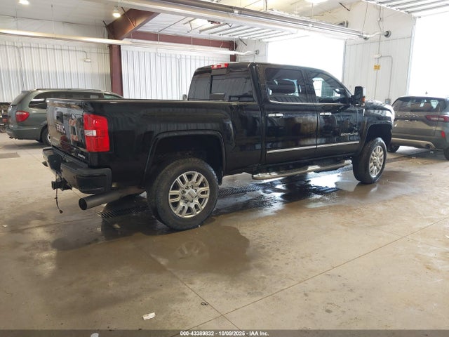 1GT12UEY1HF174687 GMC Sierra 2500hd Denali