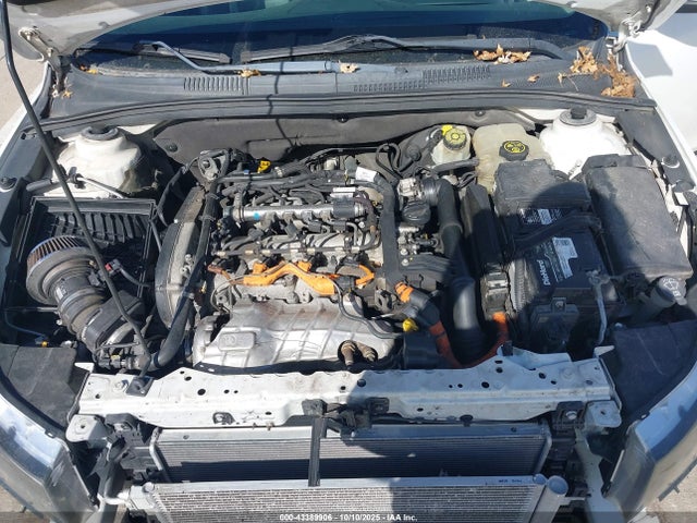 Chevrolet luz 2014 1G1P75SZ0E7100075 Image 10