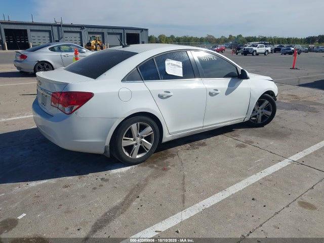 Chevrolet luz 2014 1G1P75SZ0E7100075 Image 4