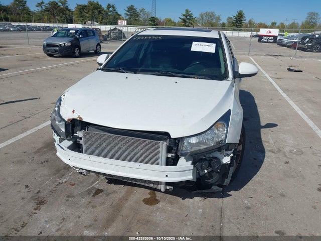 Chevrolet luz 2014 1G1P75SZ0E7100075 Image 6