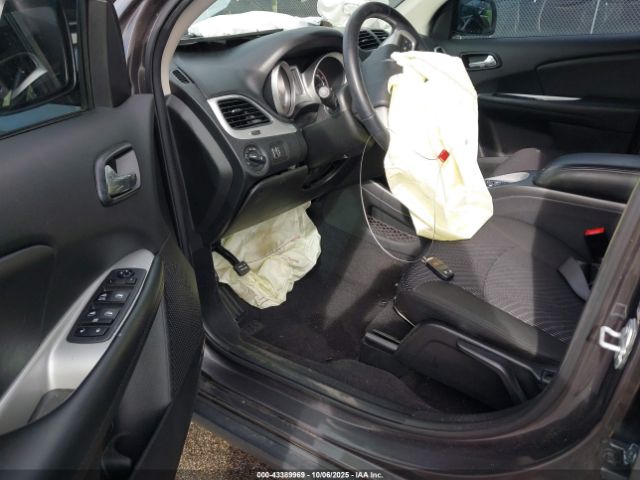 2019 DODGE JOURNEY 3C4PDCBB4KT783686 Photo 4