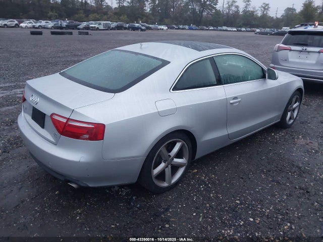 2009 AUDI A5 WAUDK78T69A034466 Photo 3