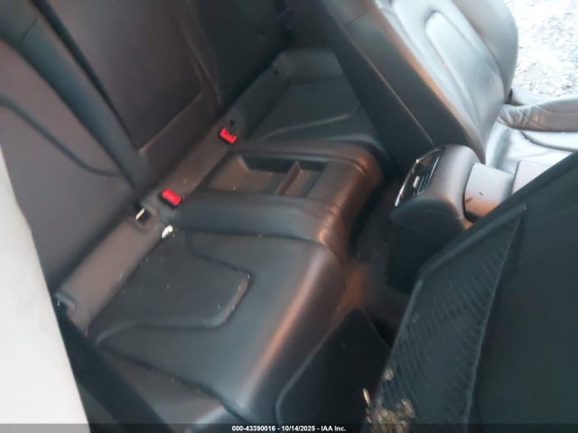 2009 AUDI A5 WAUDK78T69A034466 Photo 7