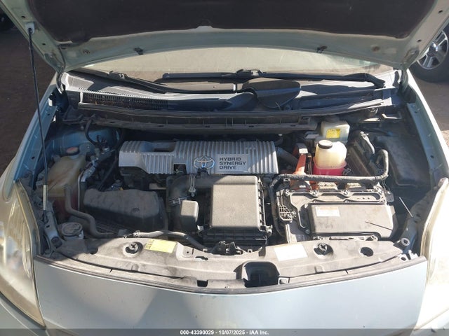 Toyota Prius Two 2015 JTDKN3DU1F1895543 Image 26