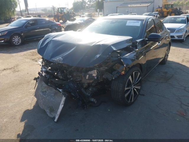 2019 NISSAN ALTIMA 1N4BL4FV4KC102595 Photo 1