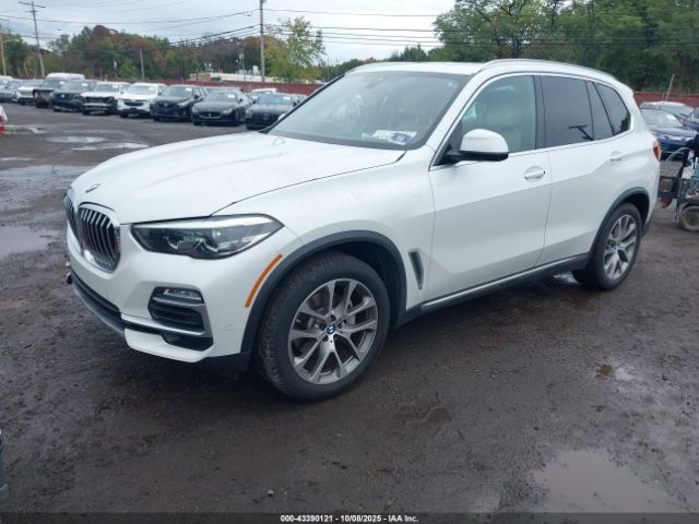 2020 BMW X5 5UXCR6C02L9B81279 Photo 1