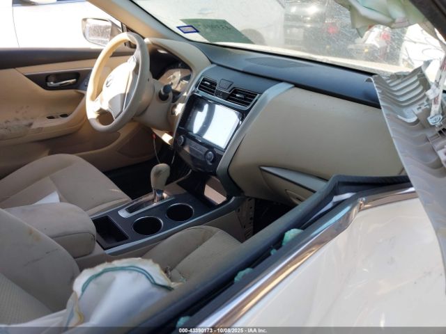 2015 NISSAN ALTIMA 1N4AL3AP8FC238183 Photo 4