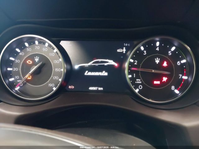 2022 MASERATI LEVANTE ZN661XUA6NX392868 Photo 6