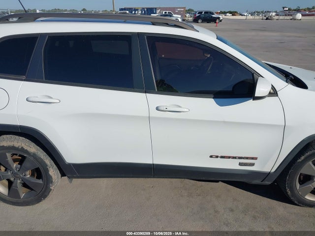 Jeep Cherokee 2017 1C4PJLCB8HW572484 Image 13