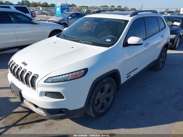 Jeep Cherokee 2017 1C4PJLCB8HW572484 Image 2