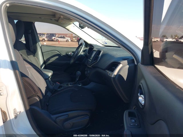 Jeep Cherokee 2017 1C4PJLCB8HW572484 Image 5