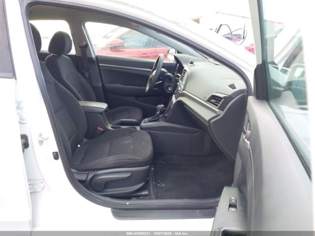 2019 HYUNDAI ELANTRA 5NPD74LF4KH492400 Photo 4