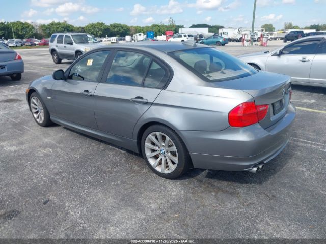 2011 BMW 328I WBAPH7G54BNM57107 Photo 2