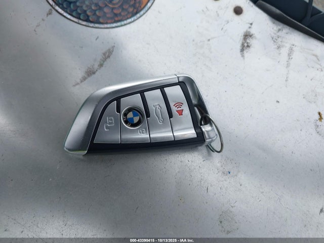 2022 BMW M8 WBSAE0C09NCJ35543 Photo 10