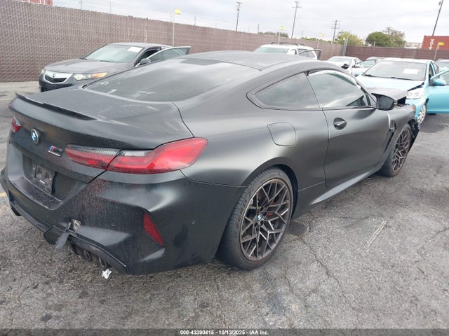 2022 BMW M8 WBSAE0C09NCJ35543 Photo 3