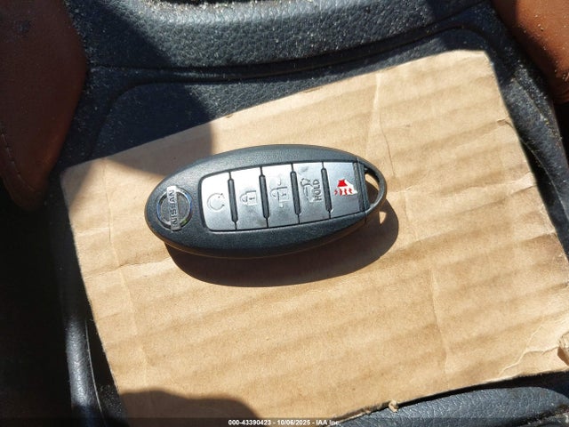 Nissan 2017 2017 JN8AT2MT5HW403688 Image 11