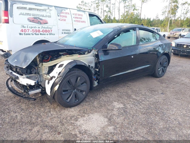 2025 TESLA MODEL 3 5YJ3E1EA8SF032401 Photo 1