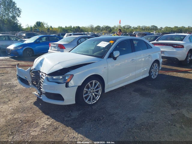 2016 AUDI A3 WAUJ8GFFXG1103056 Photo 1
