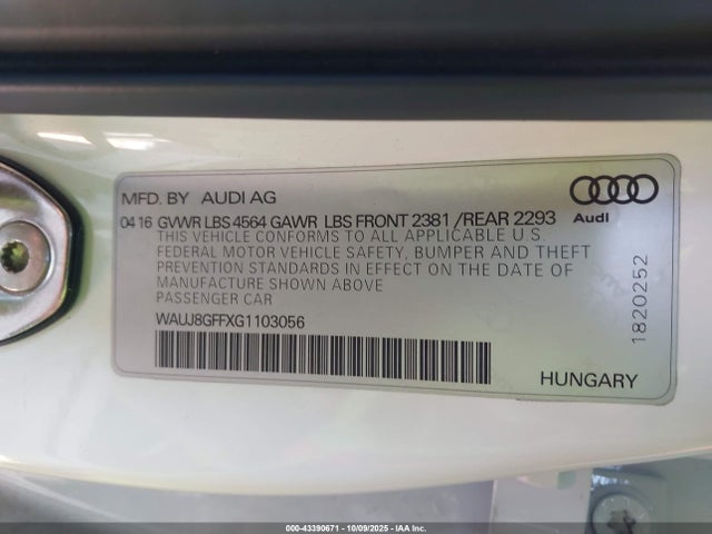 2016 AUDI A3 WAUJ8GFFXG1103056 Photo 8