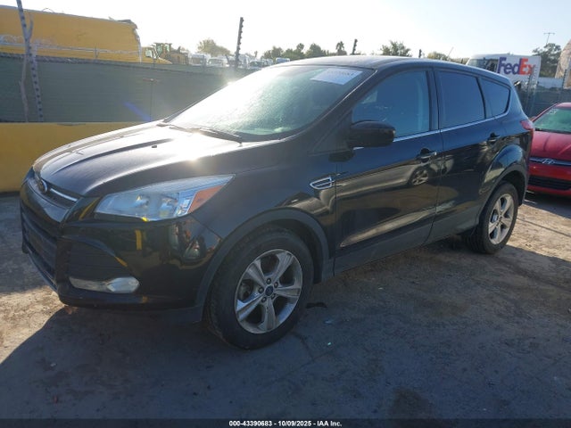 Ford 2016 2016 1FMCU9GX4GUB61281 Image 2