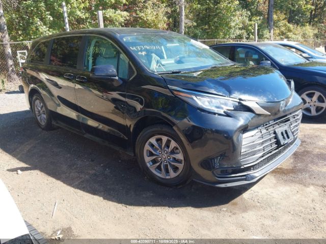 2023 TOYOTA SIENNA 5TDKRKEC9PS165016