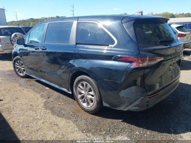 2023 TOYOTA SIENNA 5TDKRKEC9PS165016 Photo 2