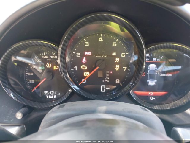 2018 PORSCHE 718 BOXSTER WP0CA2A88JS210426 Photo 6