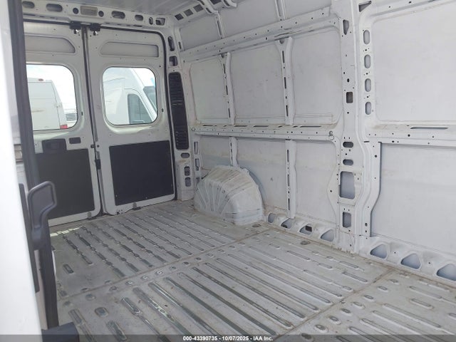 RAM Promaster 2500 2023 3C6LRVDGXPE598971 Image 8
