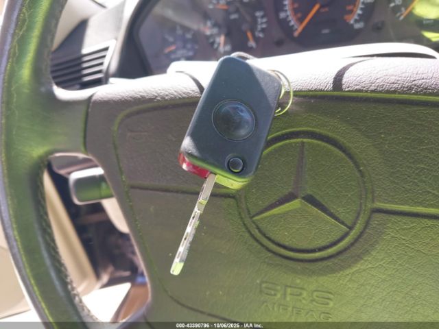 1995 MERCEDES-BENZ SL WDBFA67E2SF121624 Photo 10