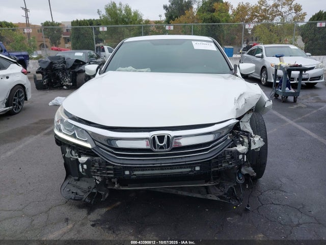 1HGCR2F1XHA162563 Honda k24w1