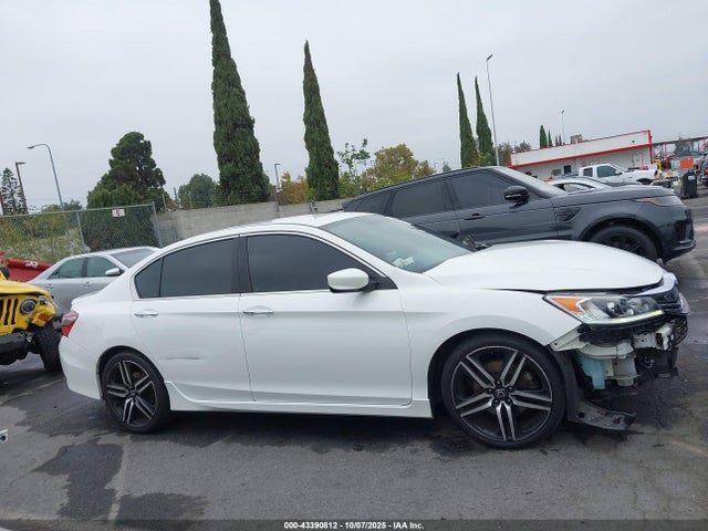 1HGCR2F1XHA162563 Honda k24w1