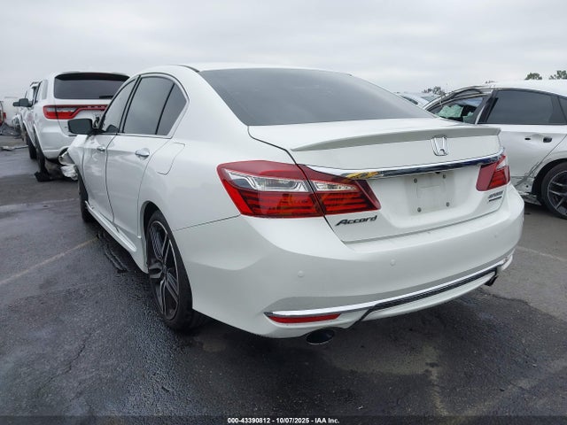 1HGCR2F1XHA162563 Honda k24w1