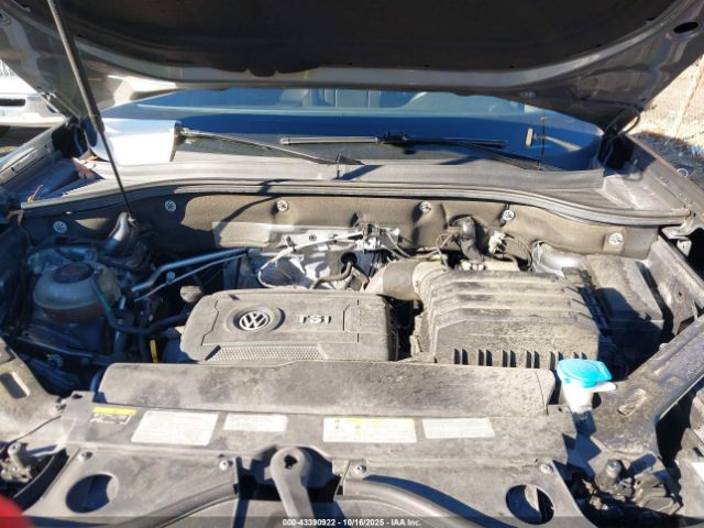 2021 VOLKSWAGEN ATLAS CROSS SPORT 1V2KC2CA7MC229410 Photo 9