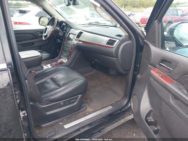 2010 CADILLAC ESCALADE ESV 1GYUKJEF7AR214540 Photo 4