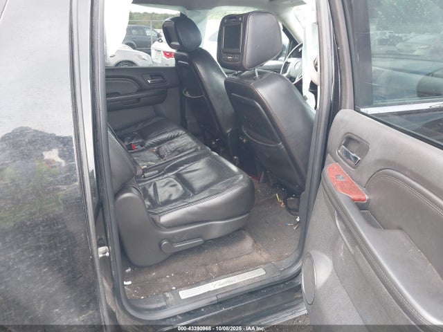 2010 CADILLAC ESCALADE ESV 1GYUKJEF7AR214540 Photo 7