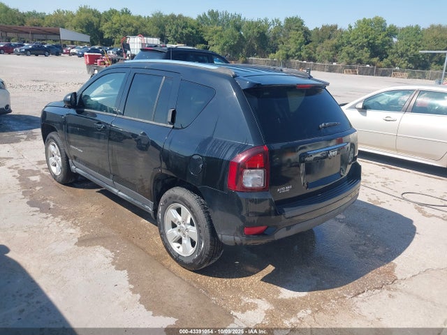 Jeep Compass 2015 1C4NJCBA7FD250248 Image 3