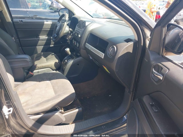 Jeep Compass 2015 1C4NJCBA7FD250248 Image 5