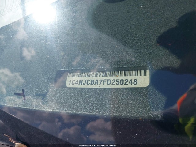 Jeep Compass 2015 1C4NJCBA7FD250248 Image 9