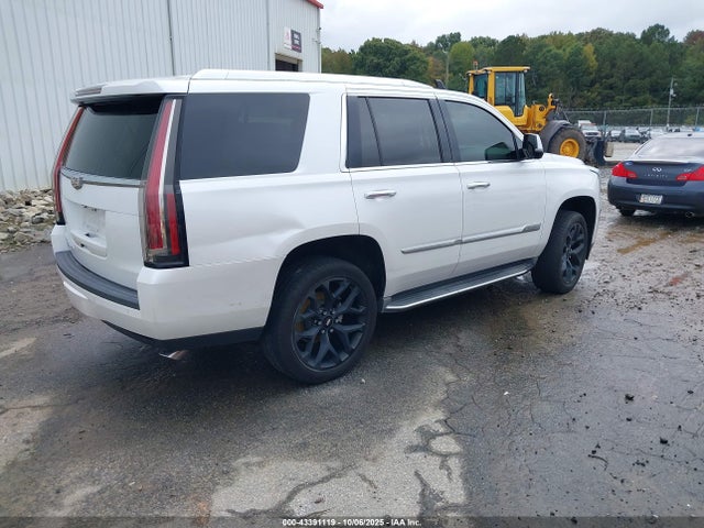 2016 CADILLAC ESCALADE 1GYS4BKJ0GR235366 Photo 3