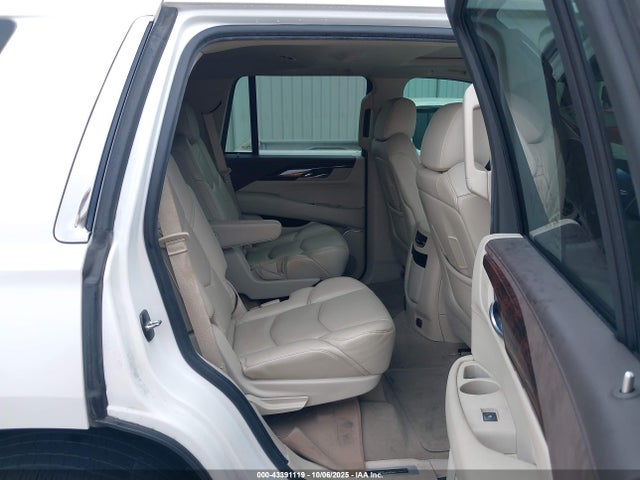 2016 CADILLAC ESCALADE 1GYS4BKJ0GR235366 Photo 7