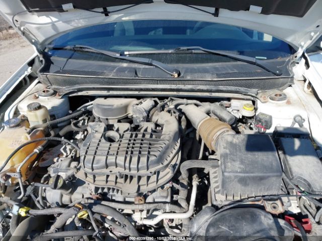 2014 CHRYSLER 200 1C3CCBBG3EN106466 Photo 9